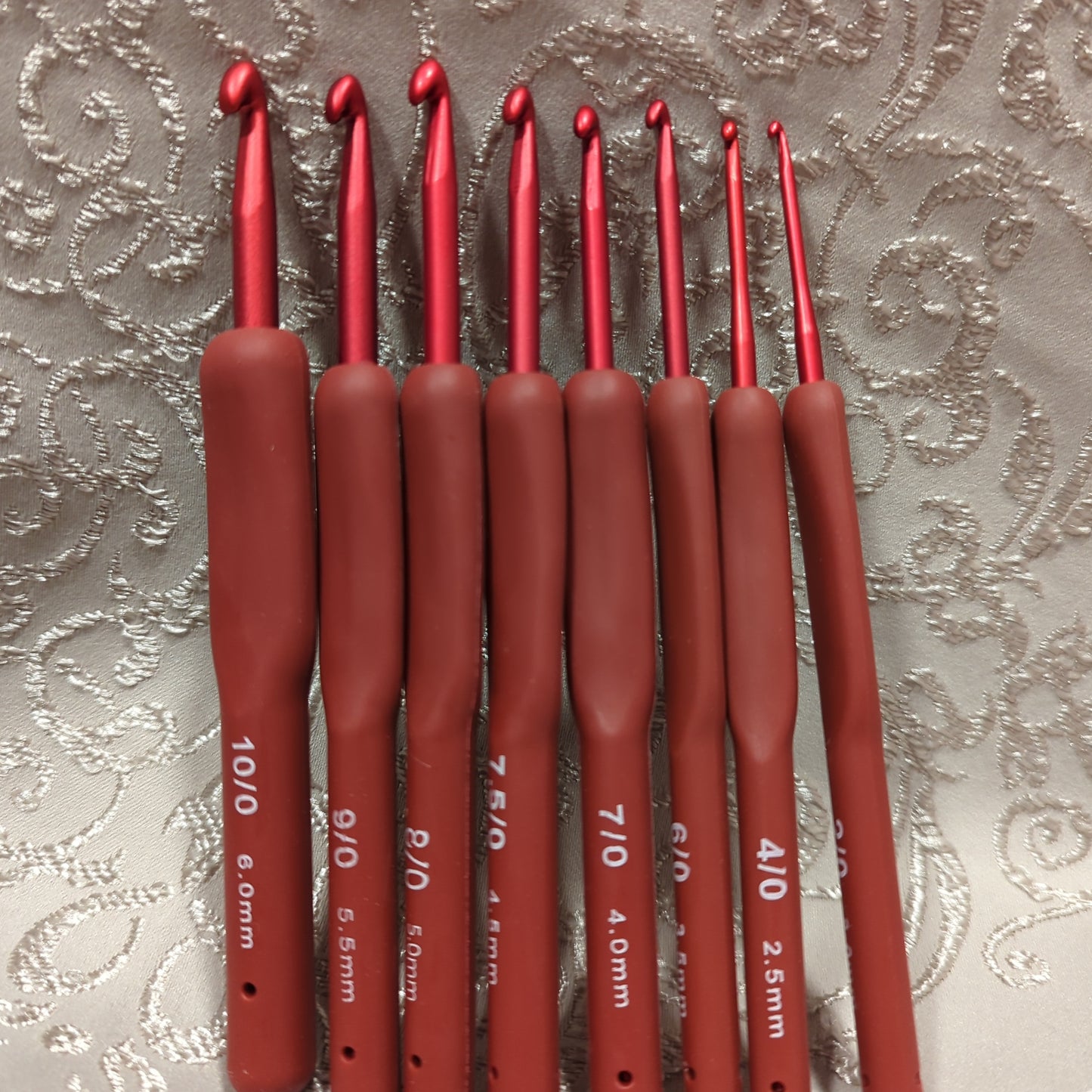 9 Red Crochet Hook set