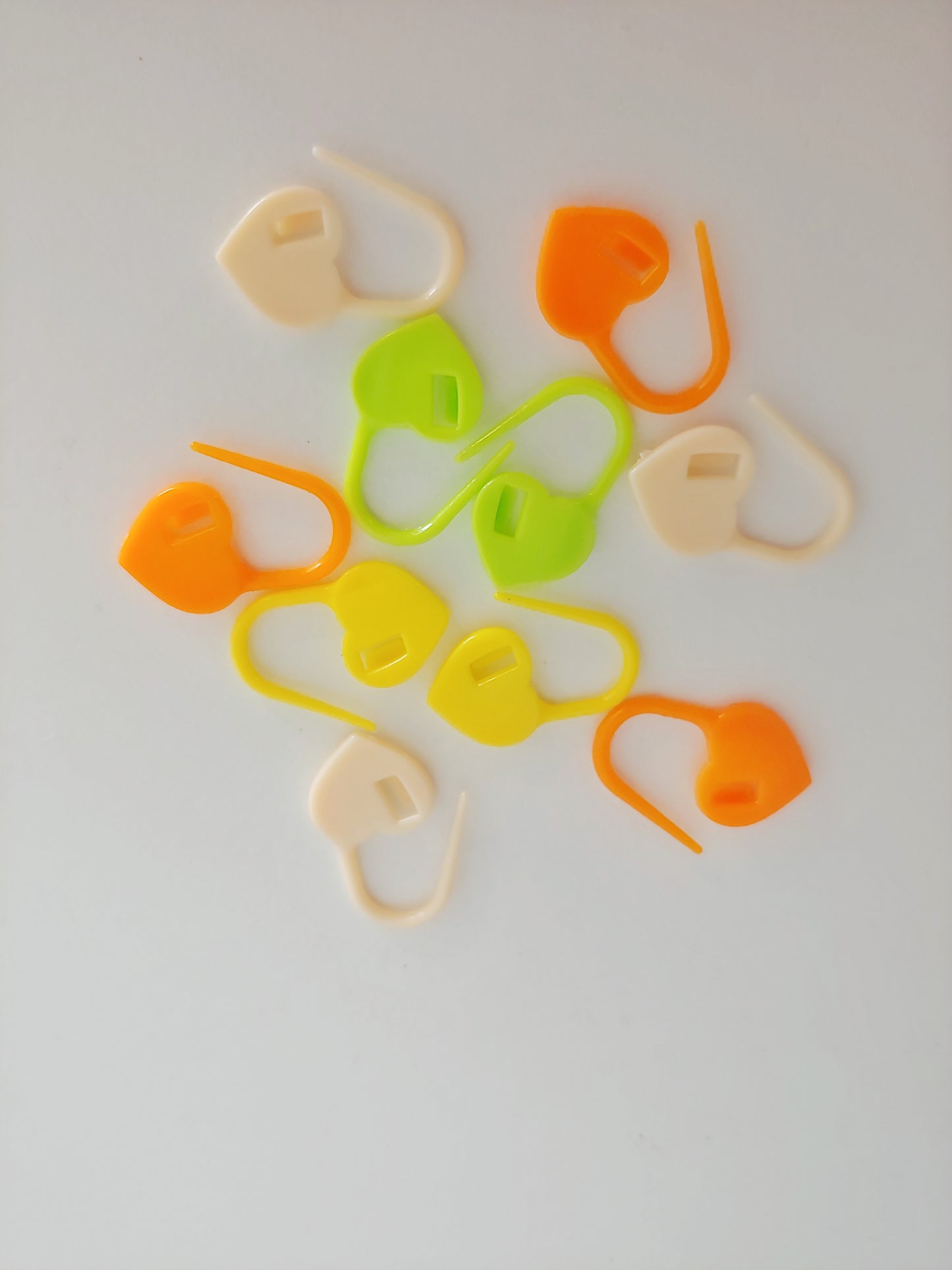 Plastic Stitch Markers