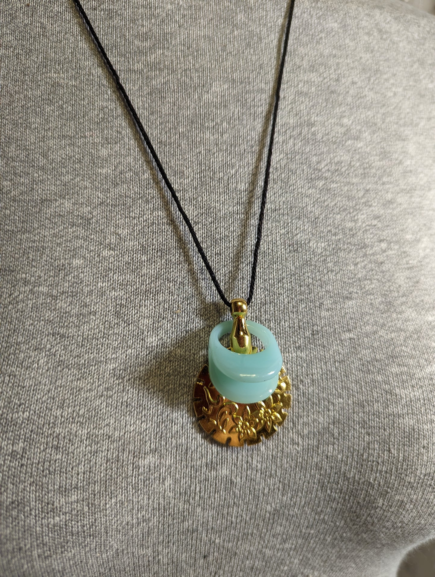 Thread Cutter Pendant Necklace